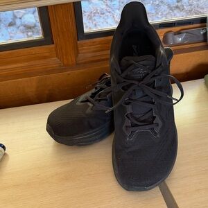 Altra Men's Black Athletic Shoes